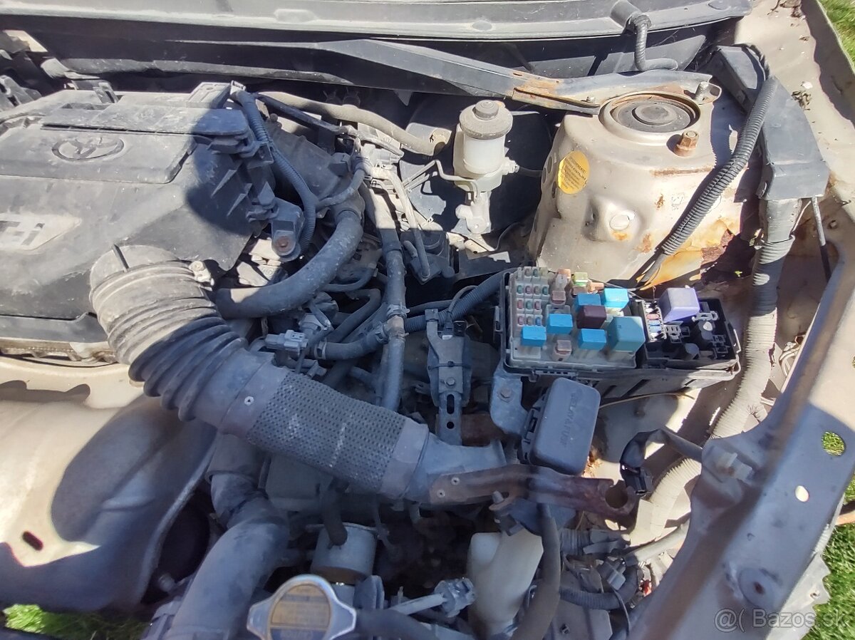 Toyota RAV4 4 benzín 110kw - 10