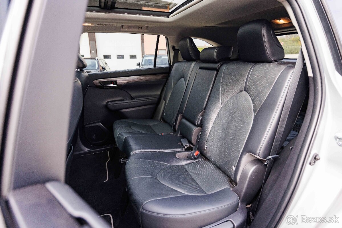 Toyota Highlander - 10