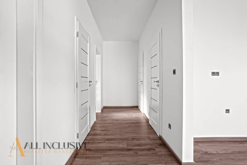 ALL INCLUSIVE I 3 IZBOVÉ BYTY S TERASOU, SO ZÁHRADOU + 2 PAR - 10