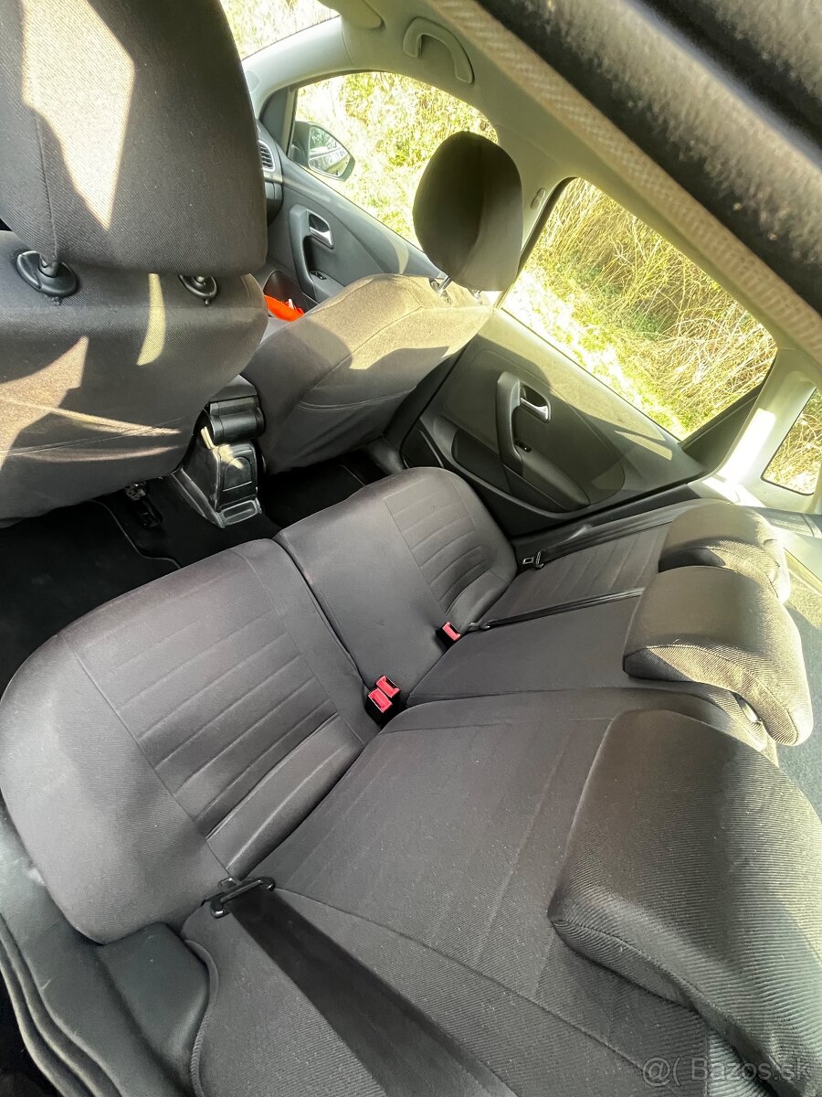 Volkwagen Polo 1.2 TSi, 77 kW, 12/2011 - 10