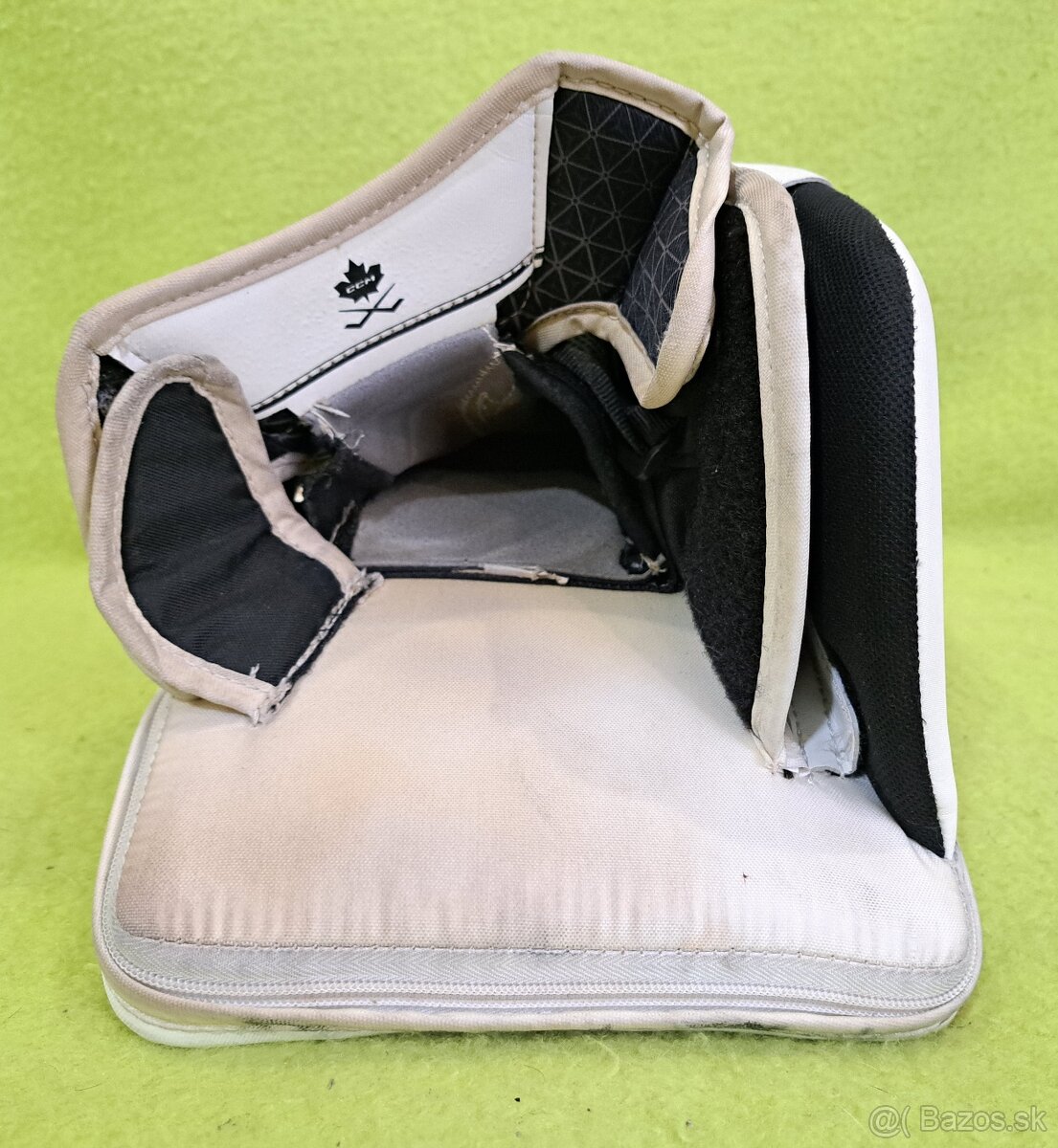 CCM EFLEX 6.9 lapačka s vyrážačkou - 10