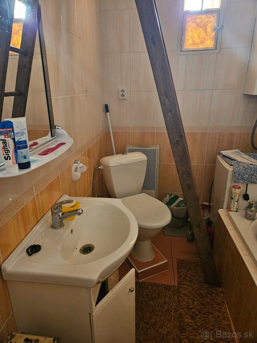 Rodinný dom na predaj - 10