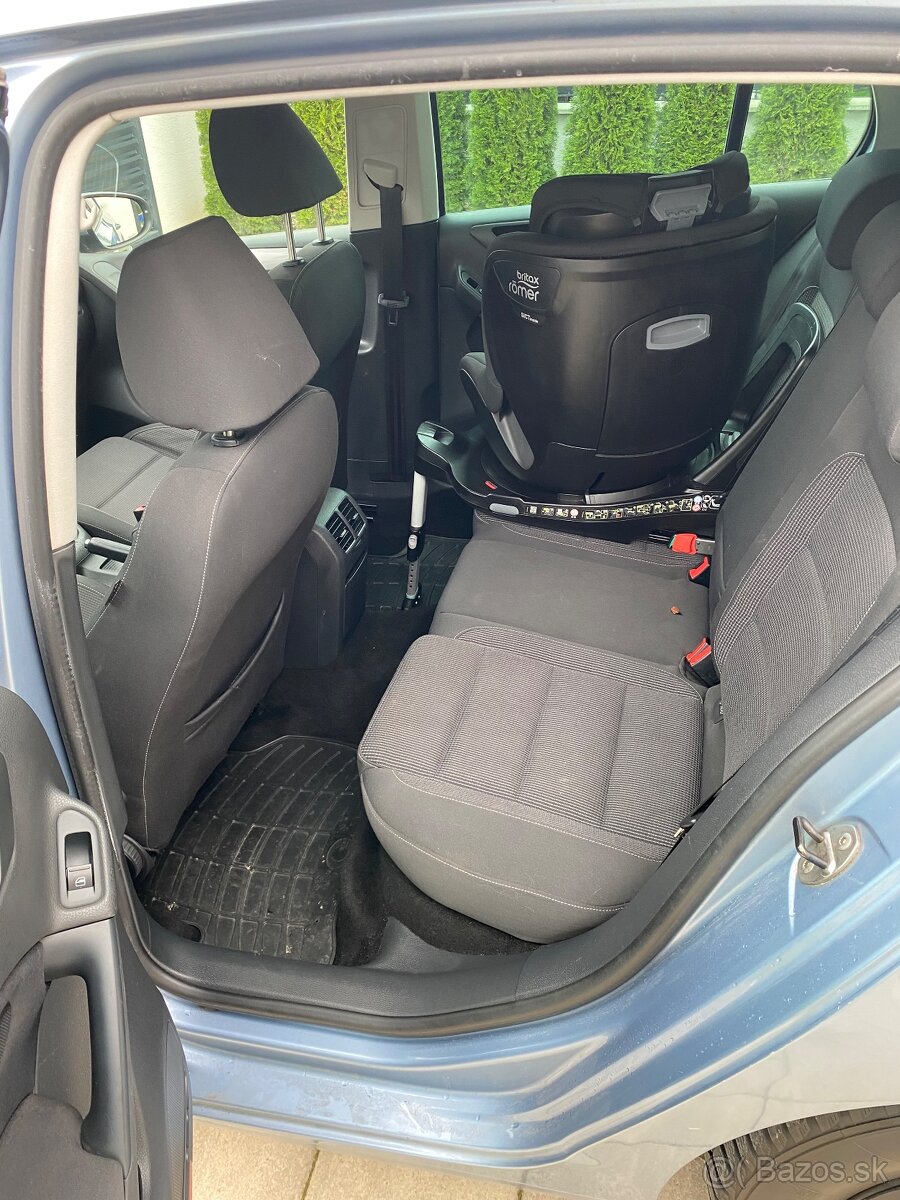 VW Golf 6 gen. 1,6 benzín 75kw - 10