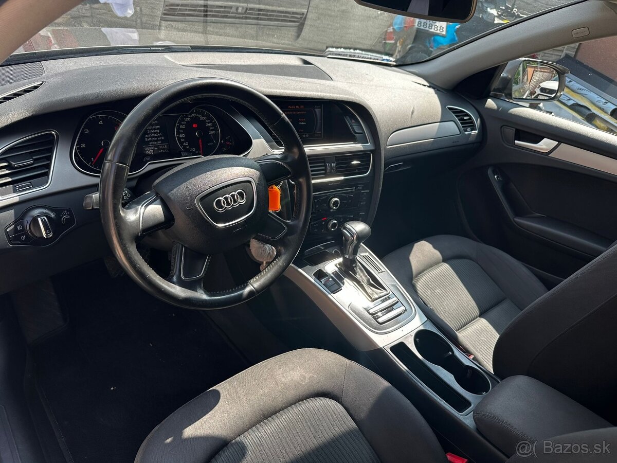Audi A4 Avant 2.0 TDI - 10