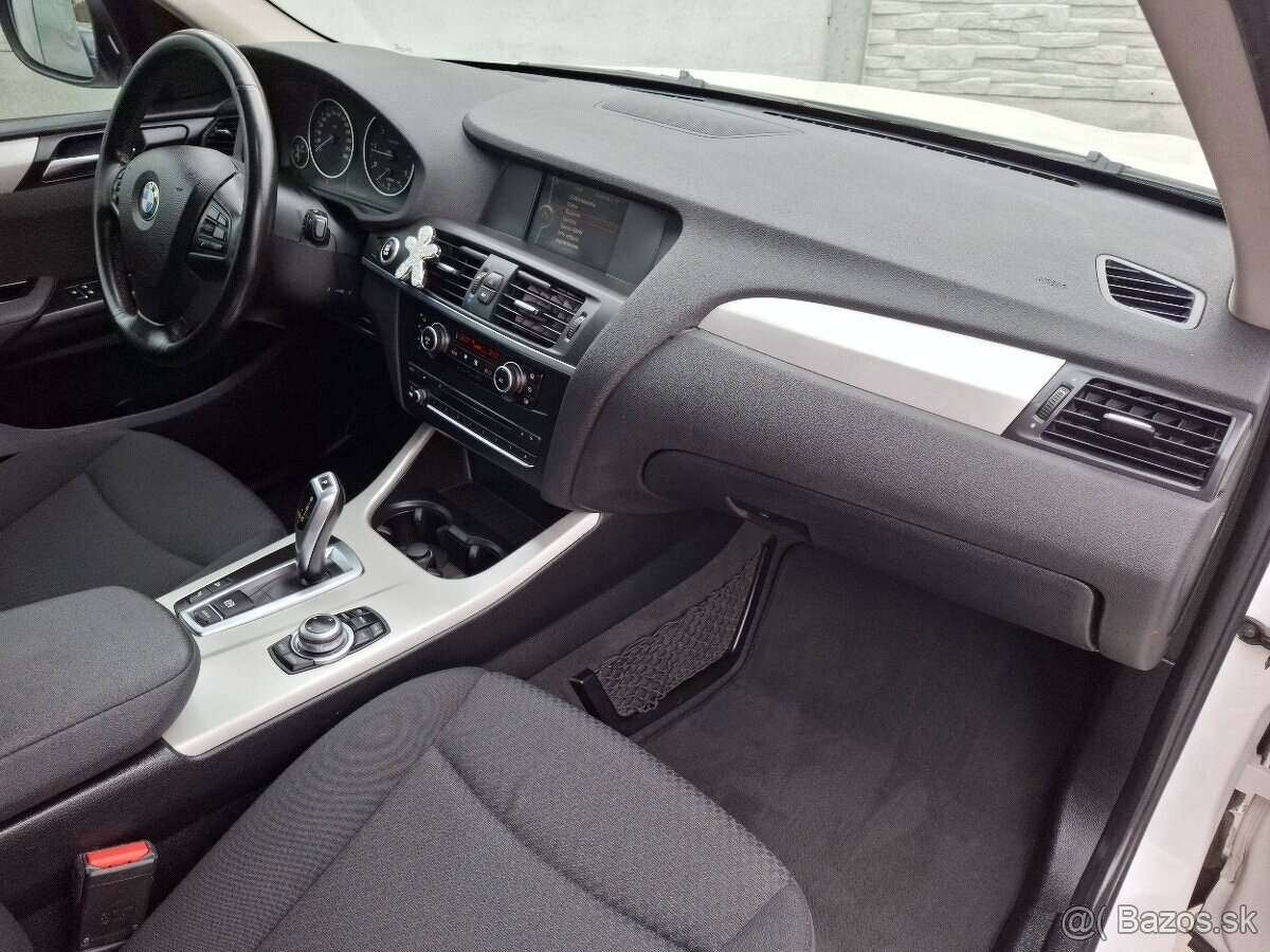 BMW X3 2.0D XDRIVE A/T (F25) - 10