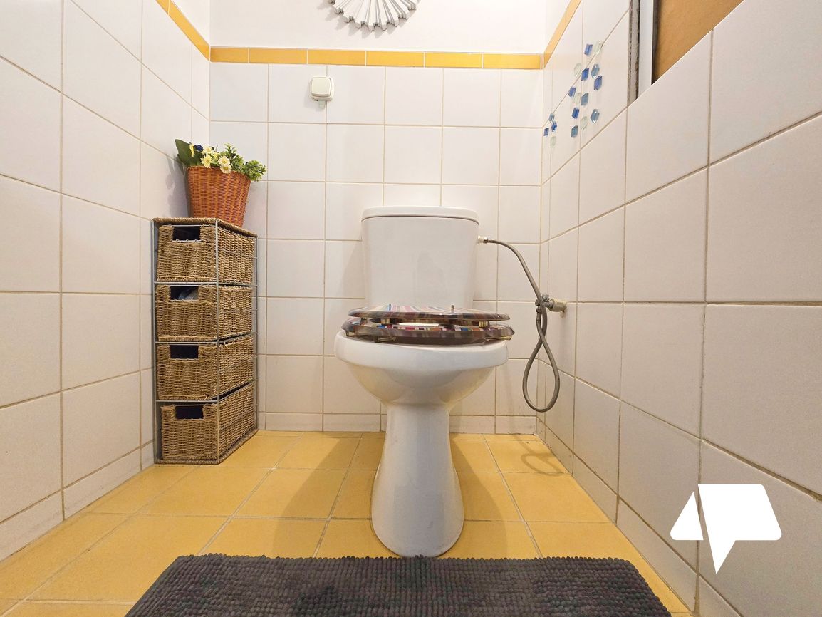 Predaj veľký 3 a pol-izbový byt Nitra- Chrenová, balkón- 77 - 10