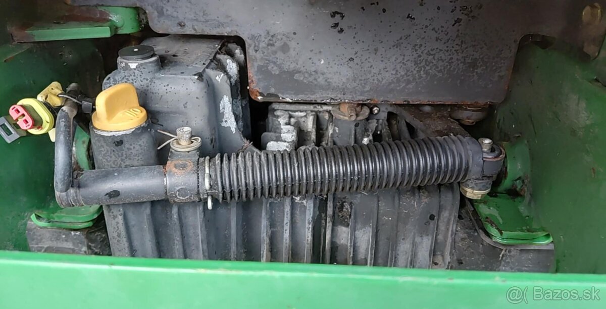 Traktorová kosačka - 10