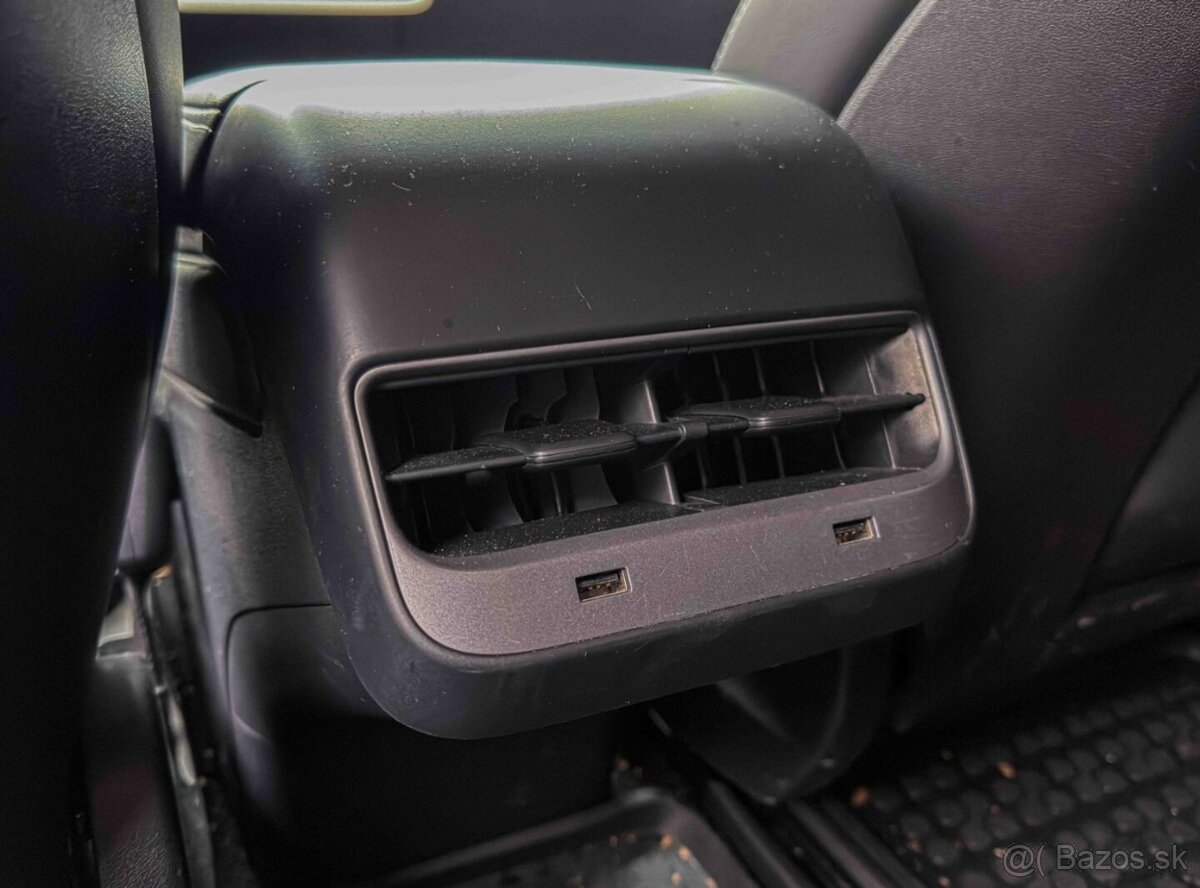 Tesla Model 3 Long Range 4x4 / ODPOCET DPH - 10