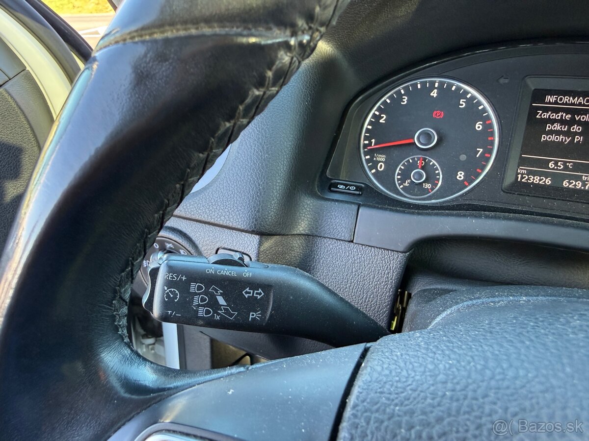 Volkswagen Tiguan 2.0 TSI 4MOTION - 10