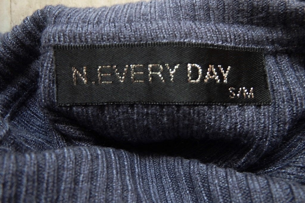 Pletené rolákové minišaty/tunika, v. S/M - 10