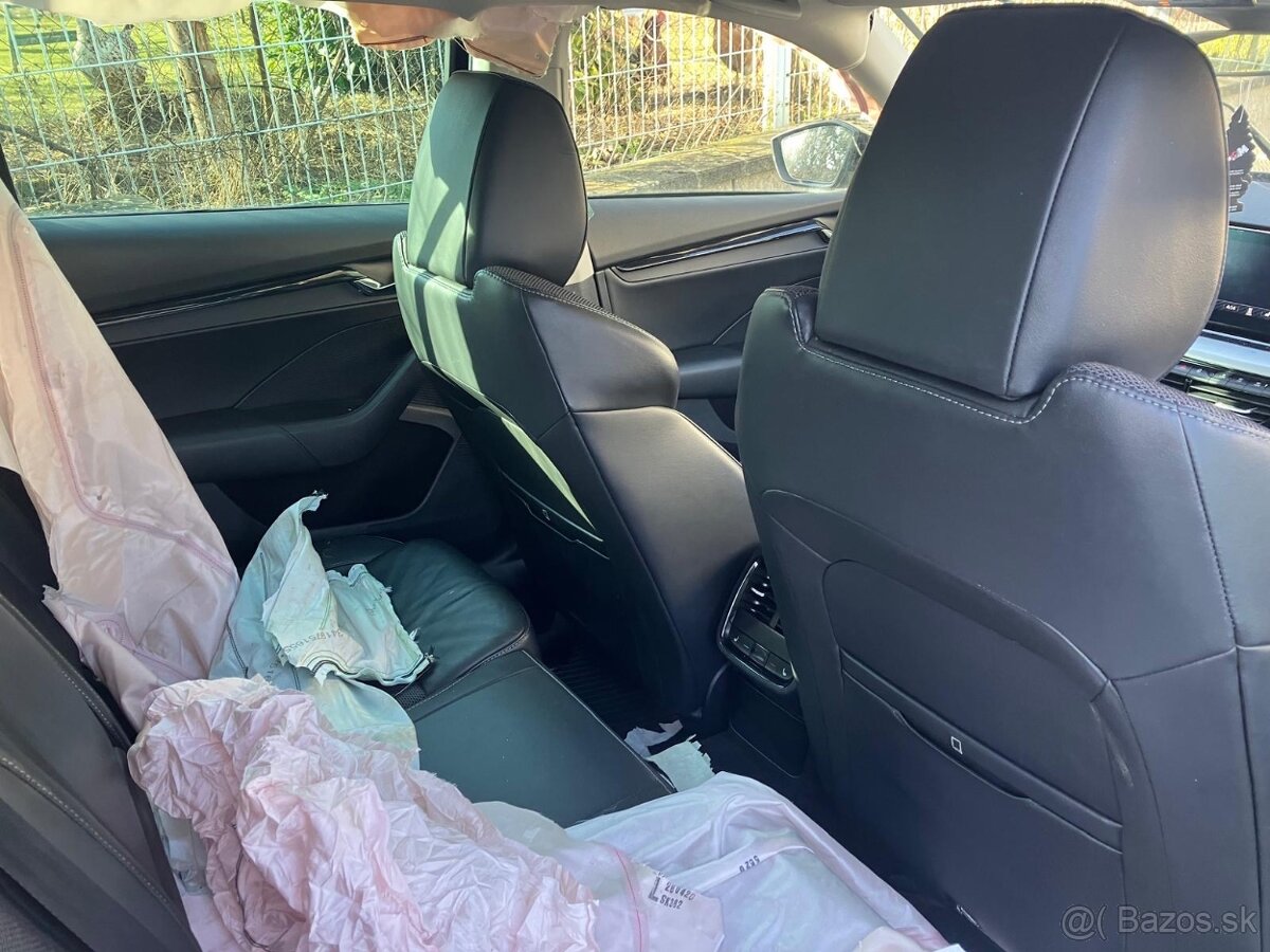 Škoda Octavia Combi 2.0tdi - 10