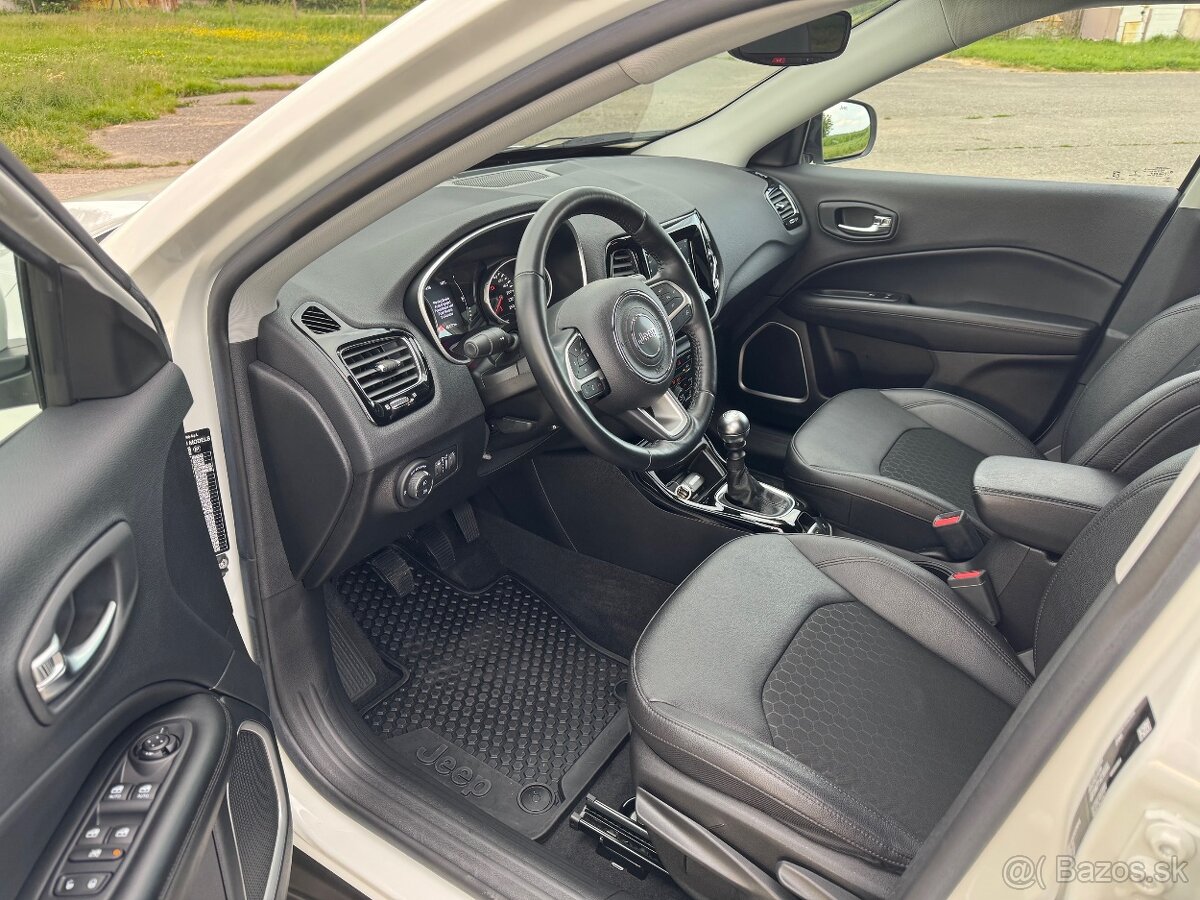 Jeep Compass 1.3 TURBO Night Eagle 96kW130HP M6 - 10