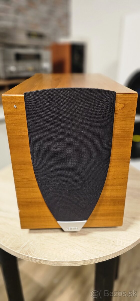 JAMO E8SUB.2 Aktívny subwoofer - 10