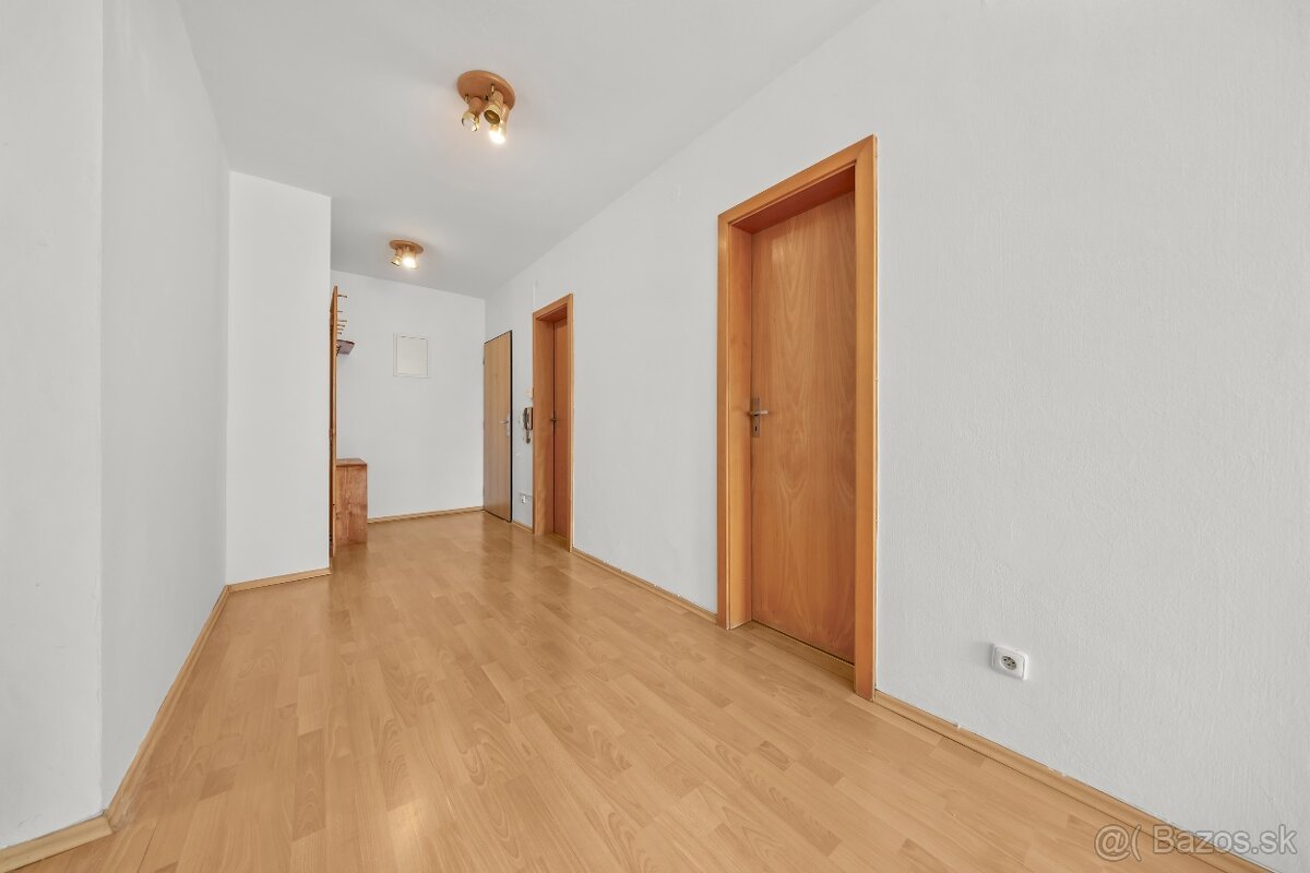 SLNEČNÝ 2 - IZBOVÝ BYT S PRIESTRANNOU TERASOU, KRAMÁRE - 10