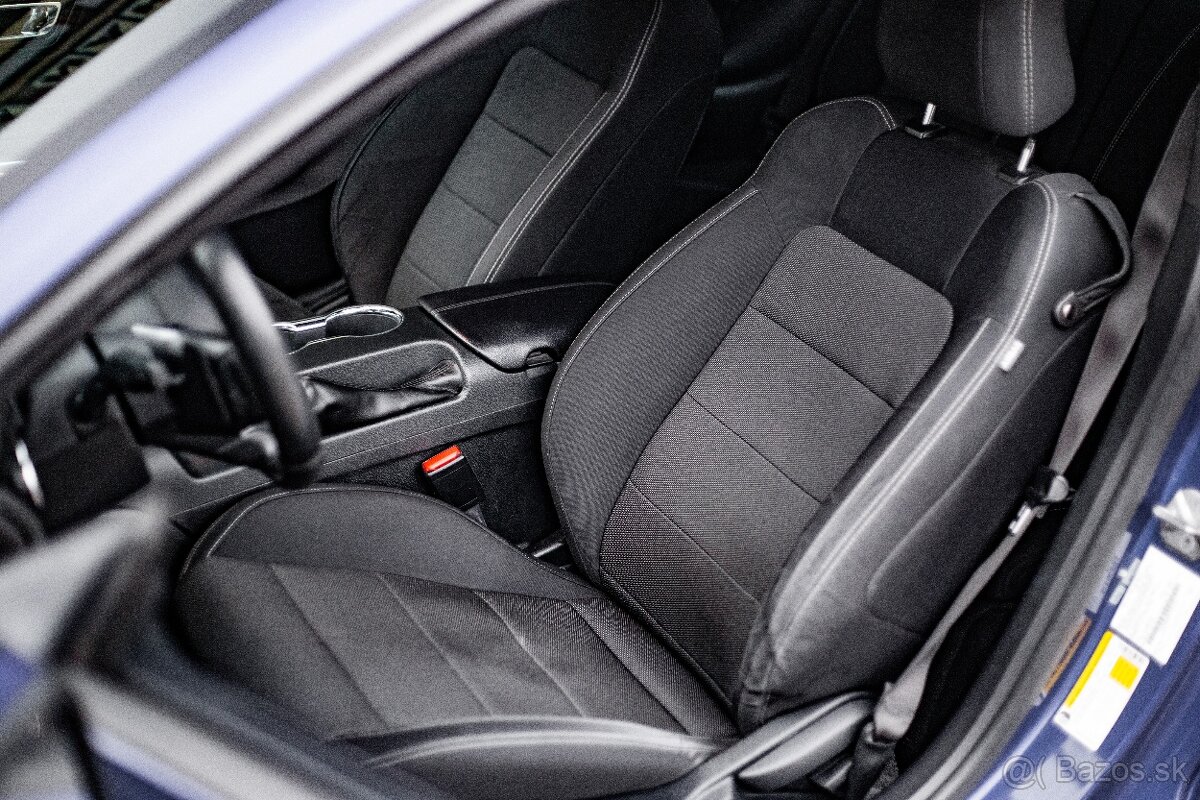 FORD MUSTANG 3.7 - 10