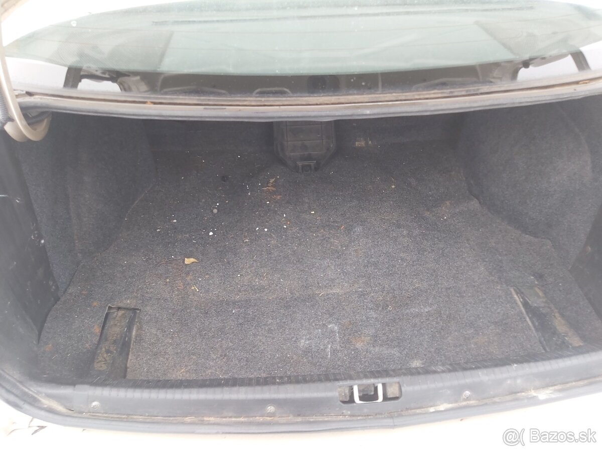 Daewoo Espero 1.5 GLX - 10