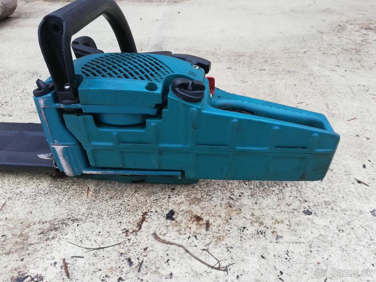 Motorová píla Makita DCS 33 - 10