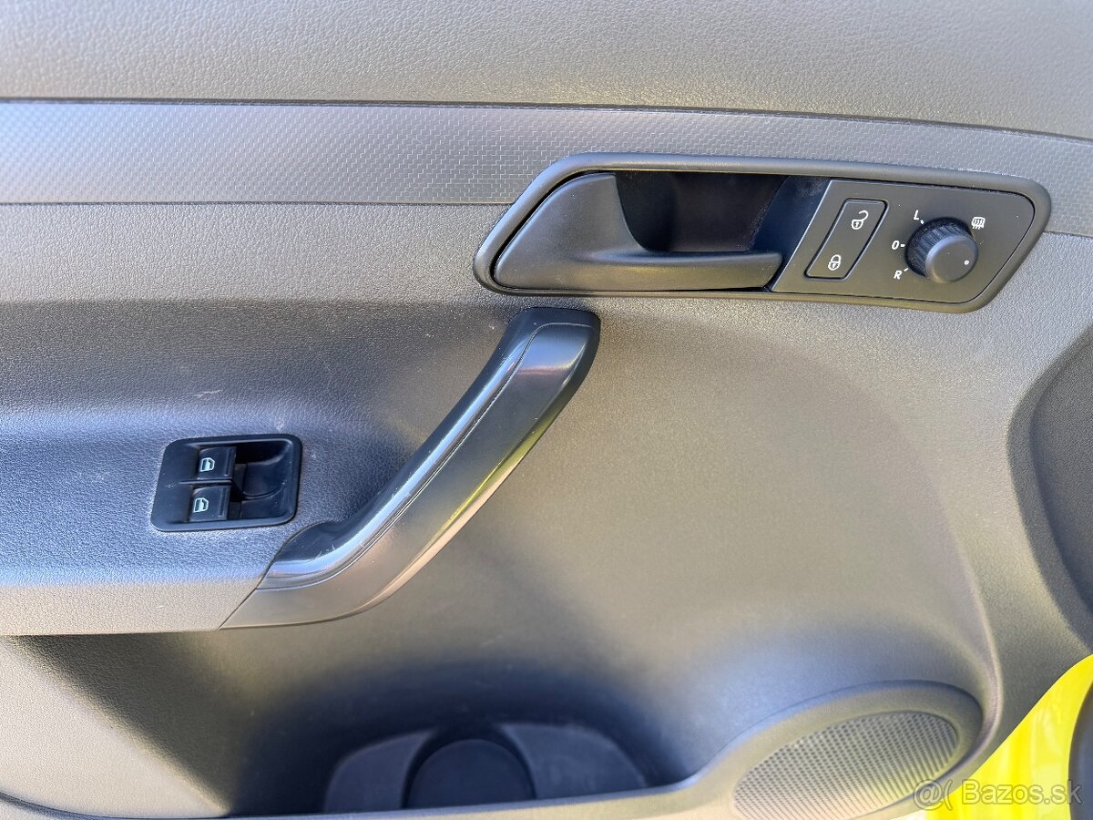 Volkswagen Caddy 1.6 TDI 5 miestna - 10