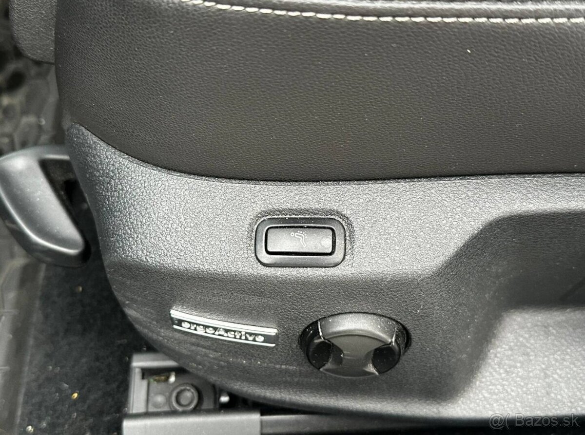 Volkswagen Golf 1.6 TDI DSG - 10