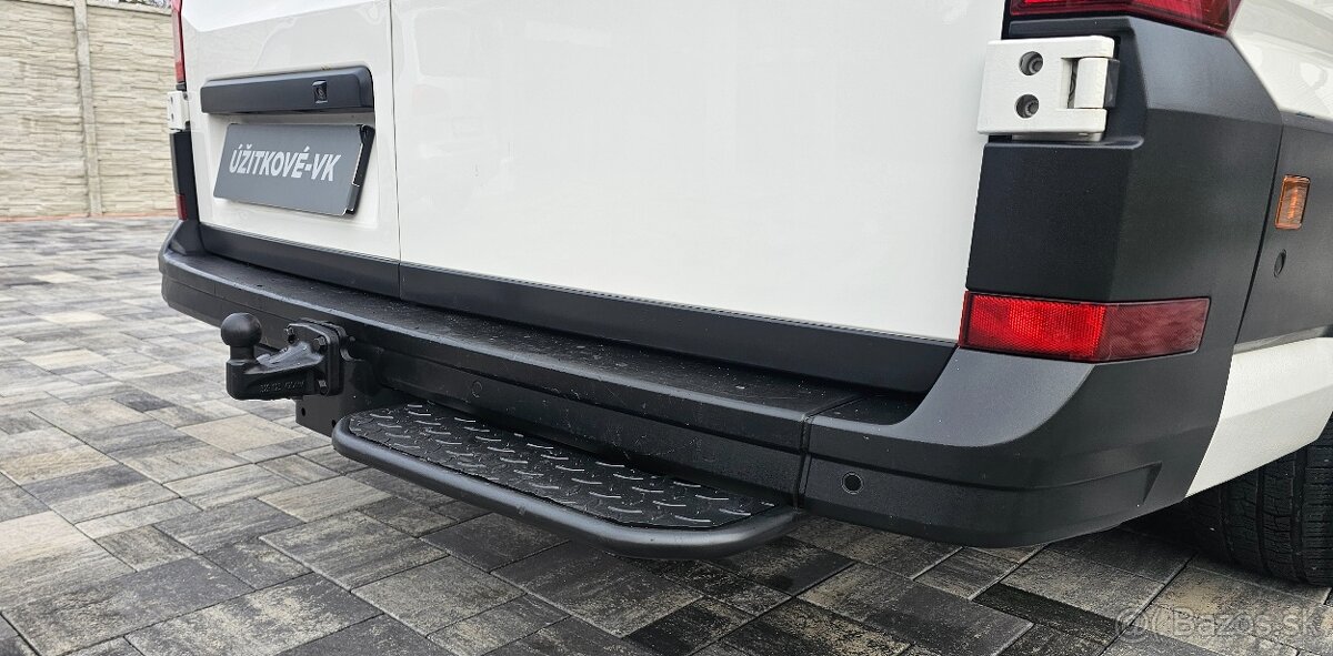 Volkswagen Crafter 2.0 TDI L3H2 FULL LED- NAVI VÝHREV- ŤAŽNÉ - 10