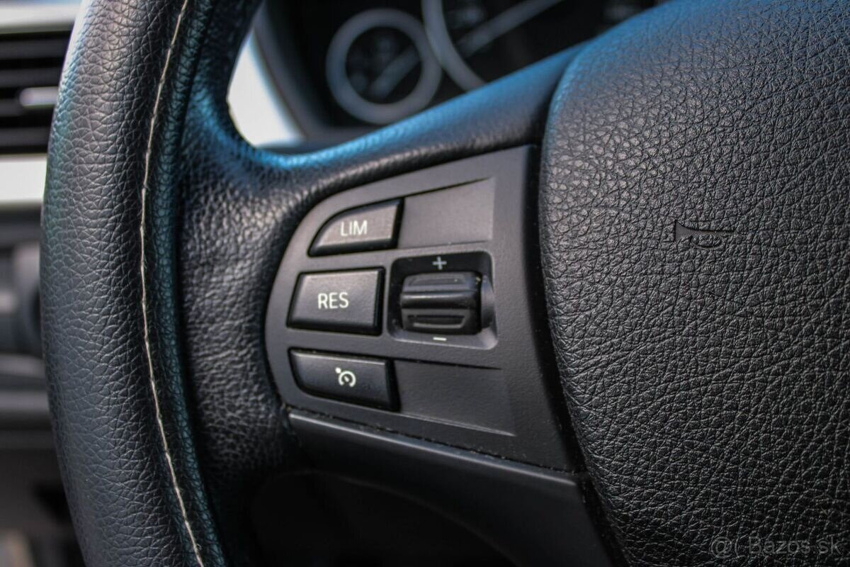 BMW Rad 3 Touring 318d - 10