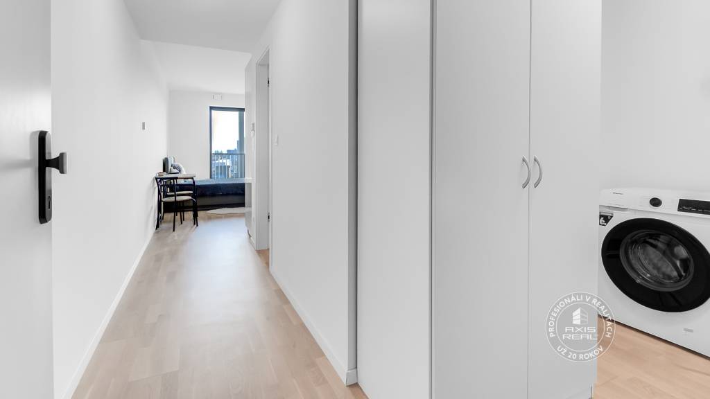AXIS REAL | Novostavba GUTHAUS úplne nový zariadený 1-izb. b - 10