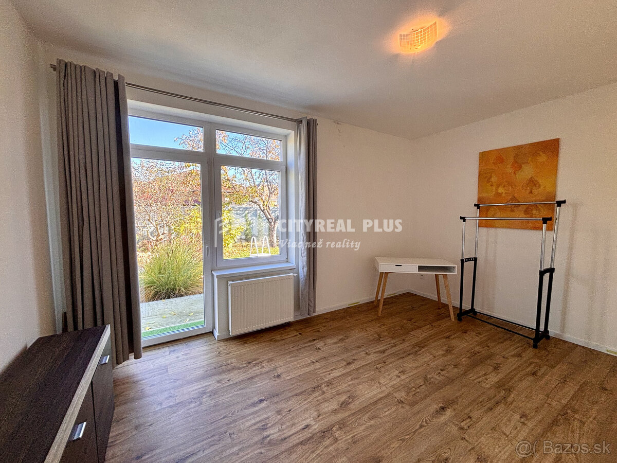 Ponúkame Vám na prenájom v novostavbe 3 izbový rodinný dom v - 10