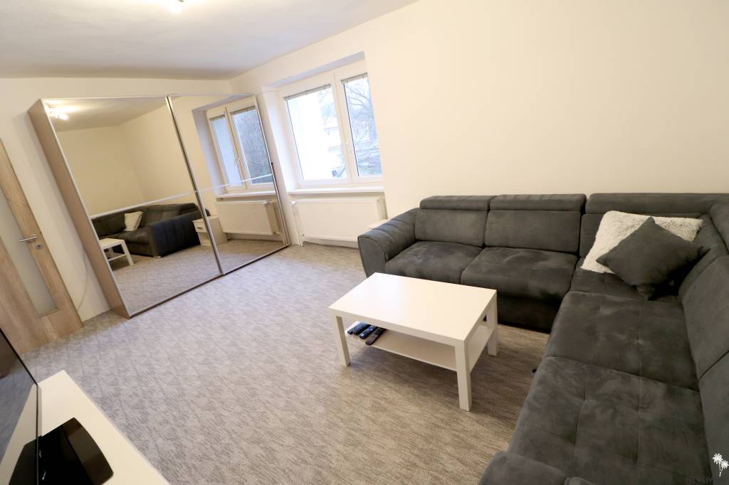 PREDAJ: 5+2 izbový rodinný dom, Dolný Lopašov - 10