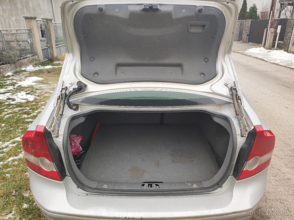 Volvo s40 2.0L diesel - 10