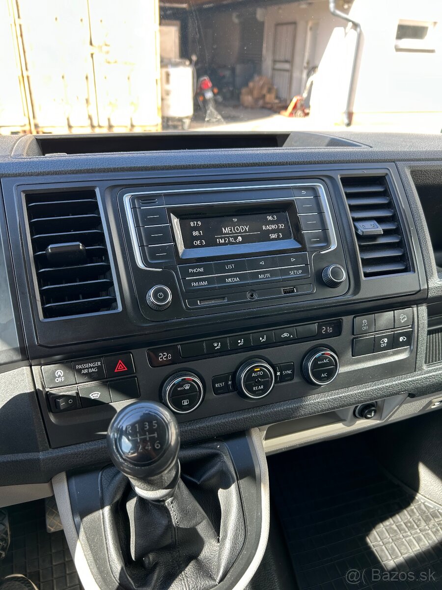 Volkswagen Transporter 2.0 TDI 4Motion - 10
