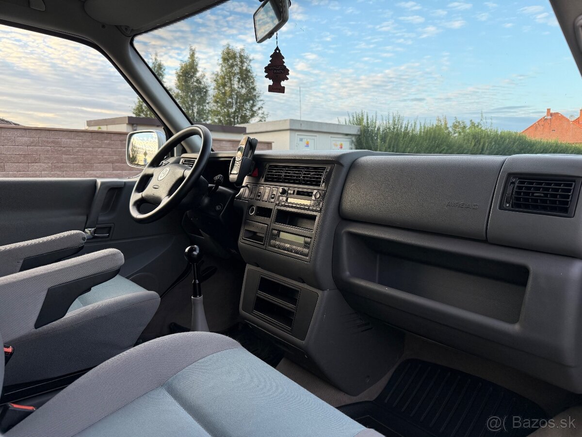 Volkswagen Multivan T4 2.5 TDI 111 kW Generation - 10