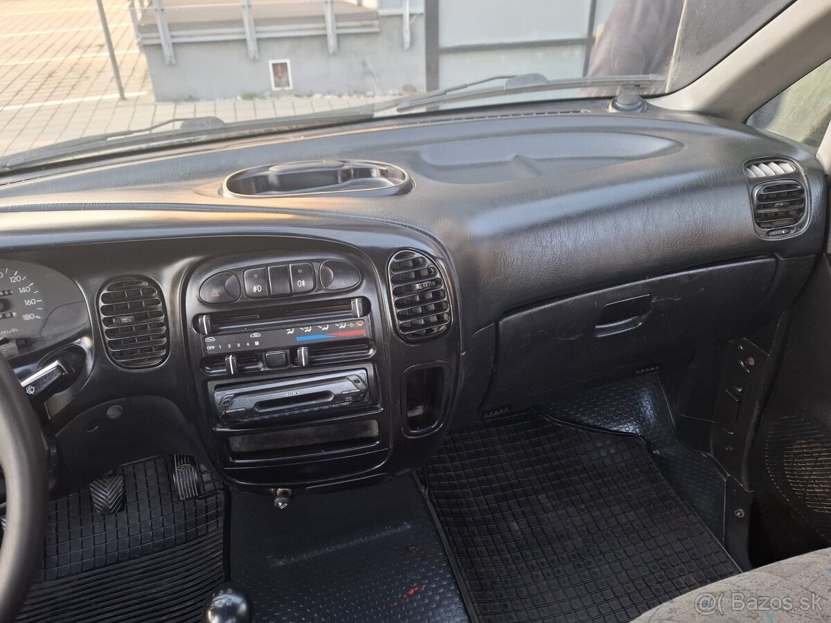 Hyundai H1 valnik - 10