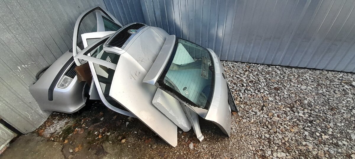 Škoda Octávia,Fábia - 10