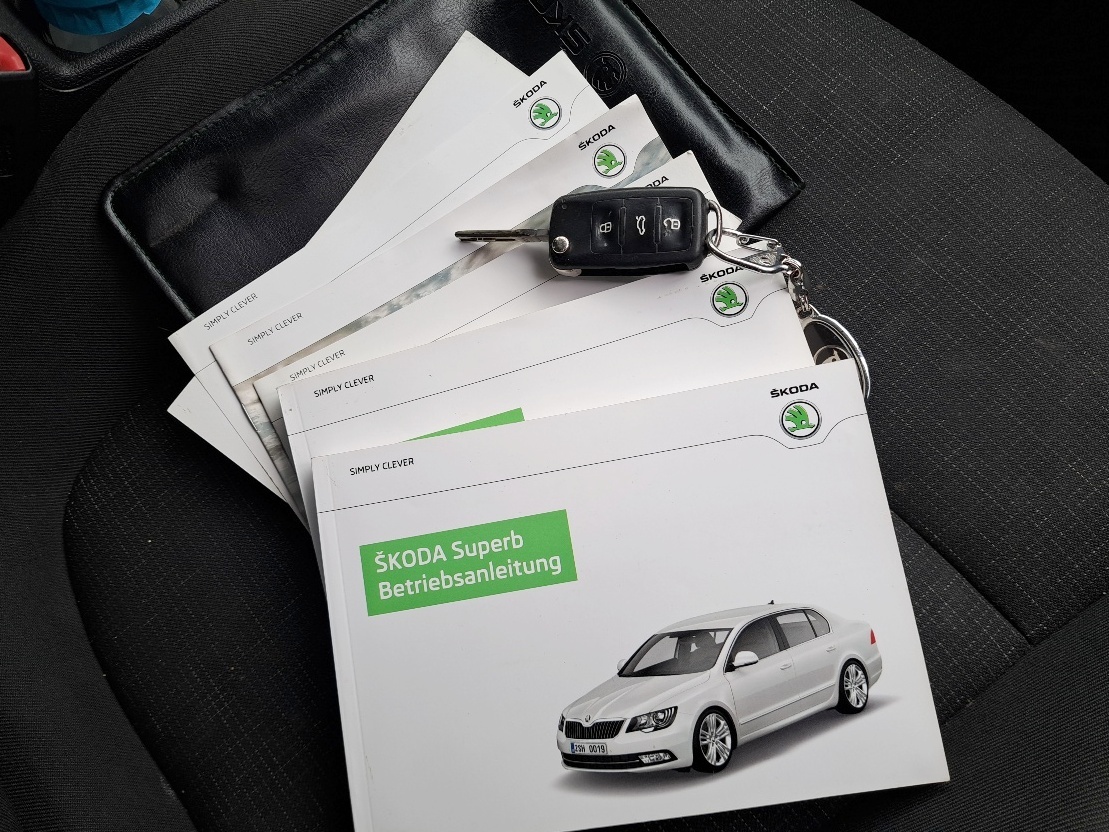 ŠKODA SUPERB II Combi FL 2014 KLIMA, ALU, Nová STK 2028 - 10