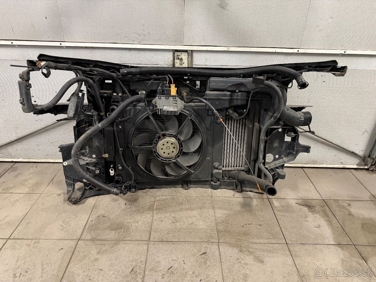 Audi A2 přední část vozidla barva LY9B - 10