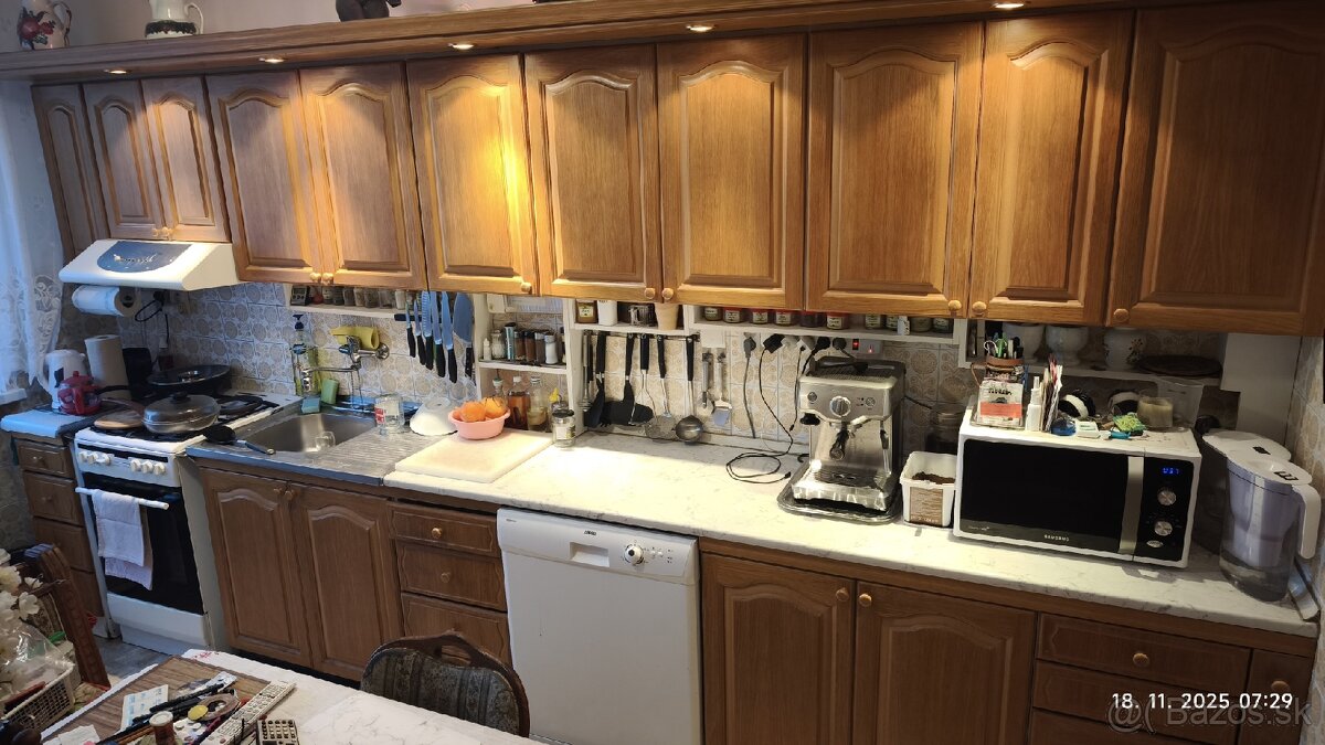 Spoločné bývanie v rodinnom dome. - 10