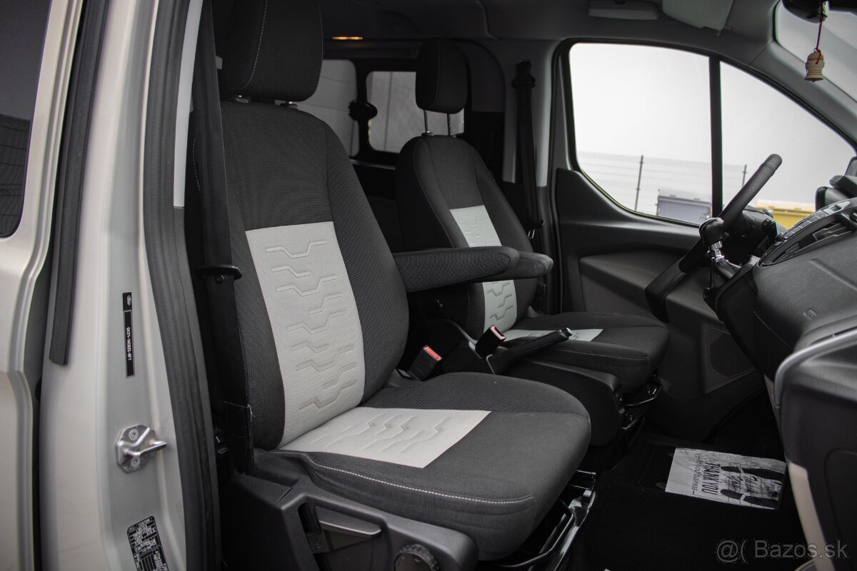 Ford Tourneo Custom 2.0 TDCI - 10