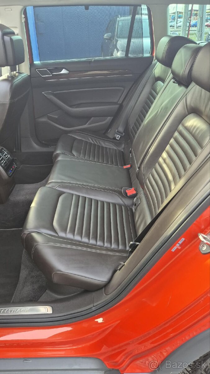 Predám Volkswagen Passat Alltrack 2.0biTD 4MOTION - 10