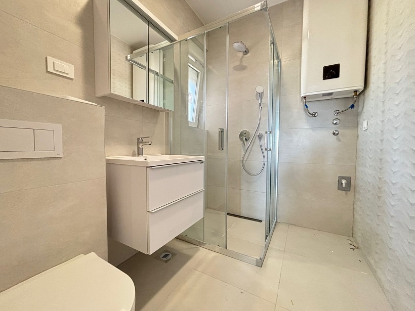 3-izb. apartmán na prízemí novostavby so záhradou,Chorvátsko - 10