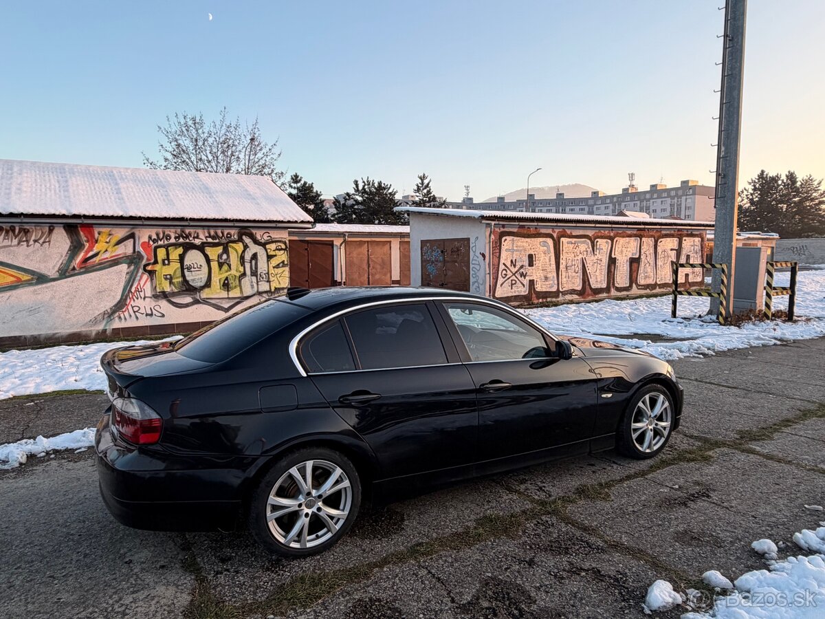 BMW 330i e90 2006 - 10