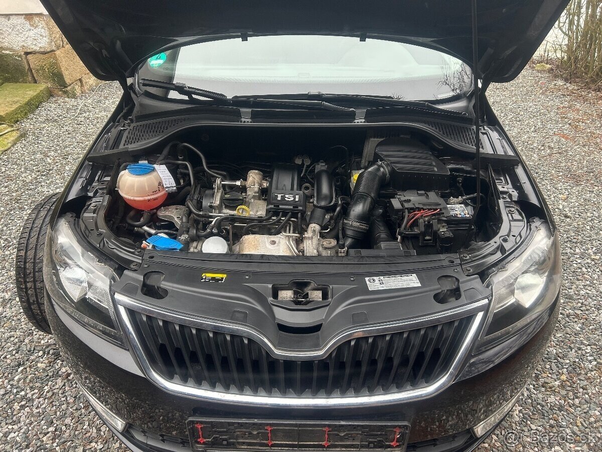 ŠKODA RAPID SPACEBACK 1.2TSI 63KW R.11/2013 - 10