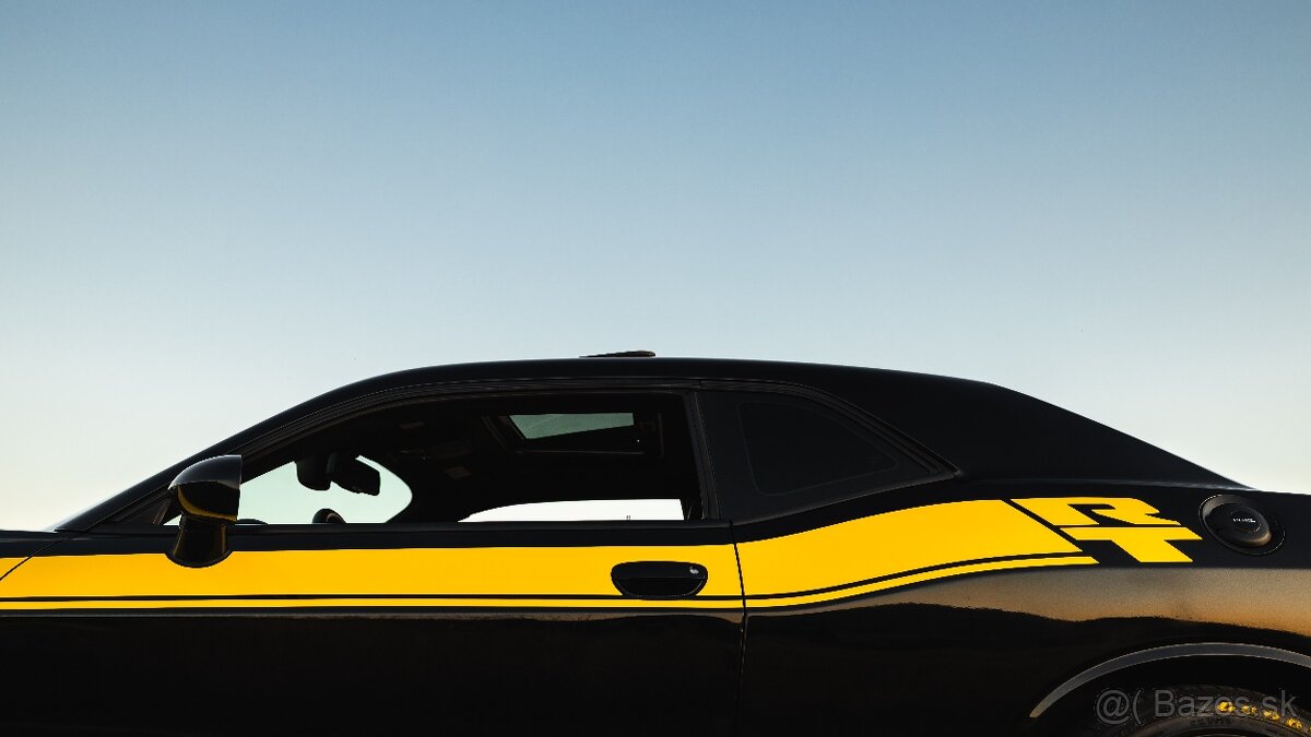 2021 Dodge Challenger ScatPack 6.4 V8 6st. Manuál - 10