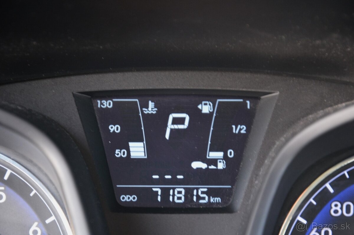 Hyundai ix20 1.60 benzín, automat, panoráma - 10