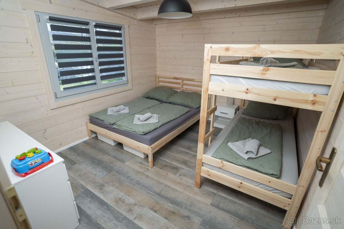 Chata/Domček pri jazere Vadna - 10