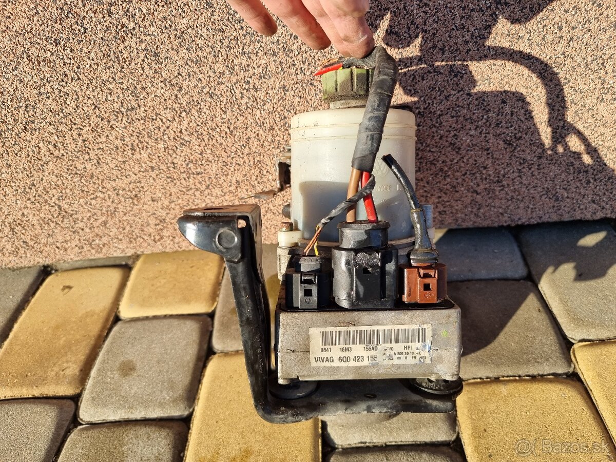 predné svetlá škoda fabia I - 10