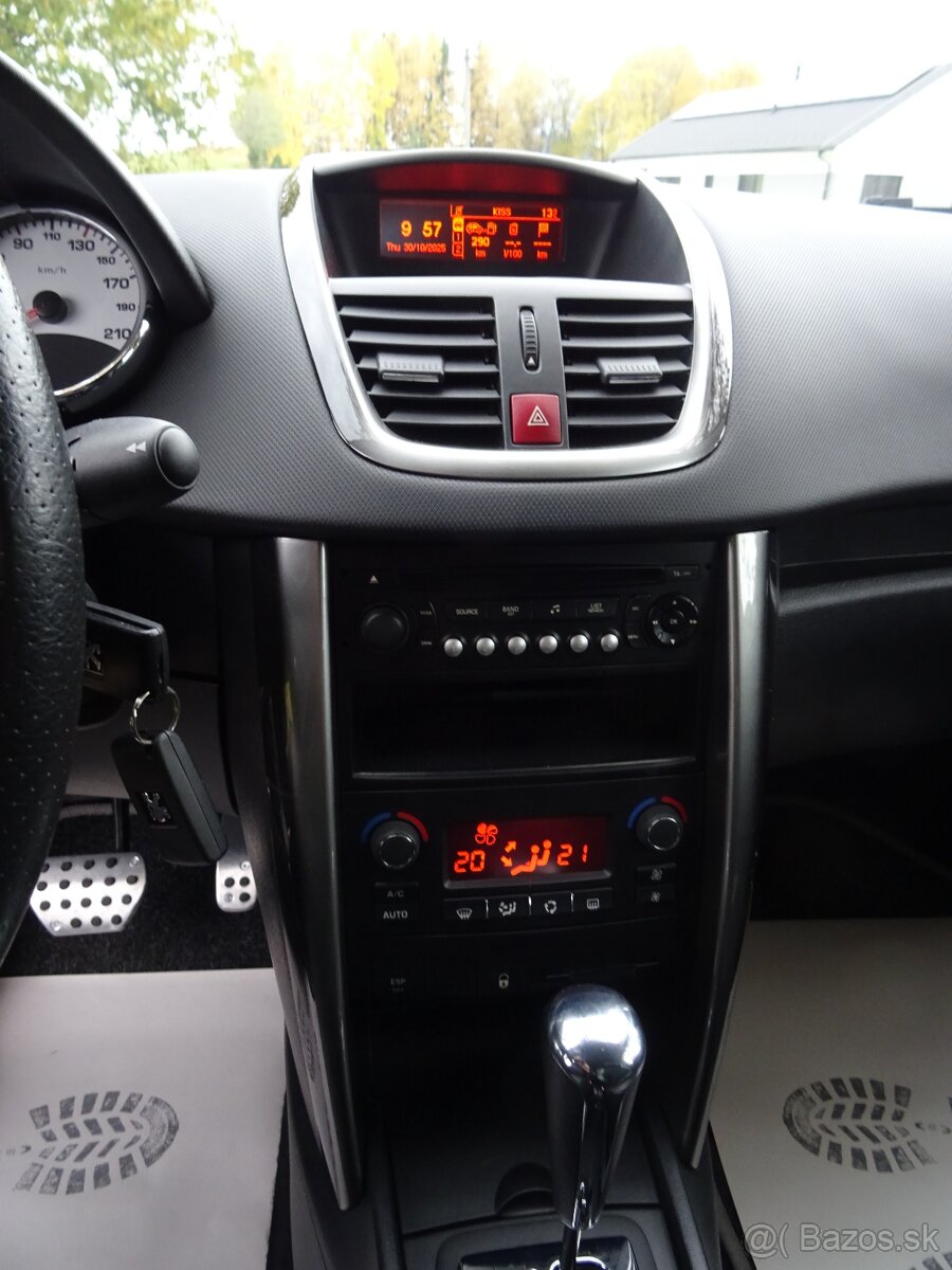 Peugeot 207 SW 1,6i 88kW Automat, Rezervováno - 10