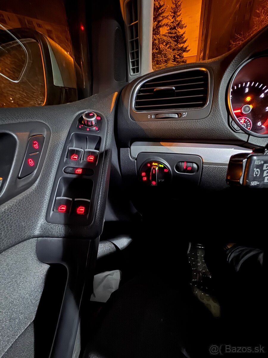 VW GOLF 6 - 1.6TDi DSG7 2010 77kw - 10