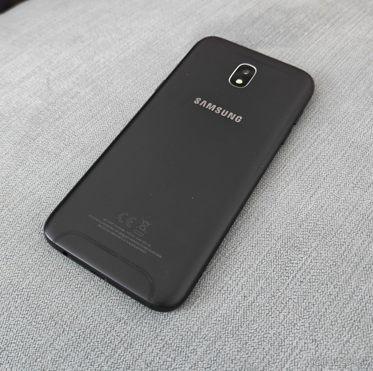 Samsung Galaxy J5 128GB - 10