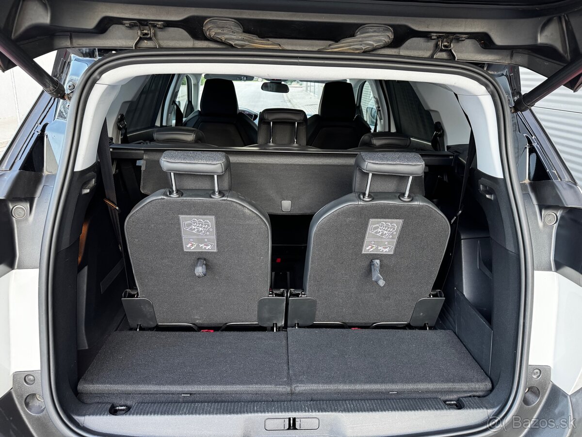 Peugeot 5008 1.2 Puretech Allure 7 miest - 10