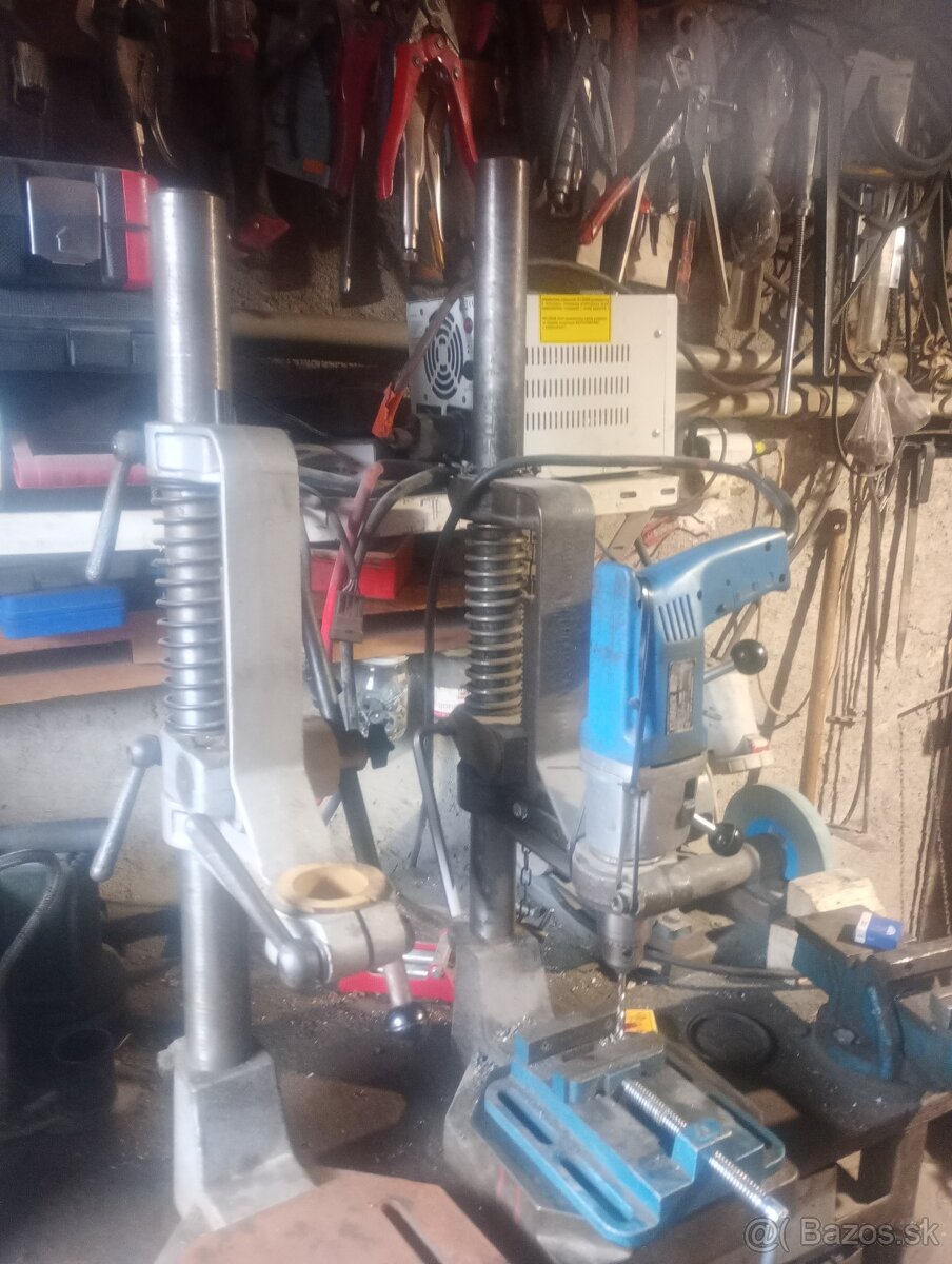 Stojan pod vrtacku - 10